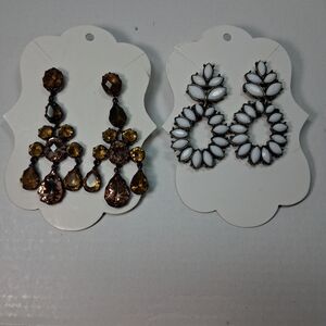 Elegant Dangle Earrings Set in Brown and White